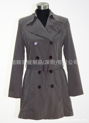 【廠家批發(fā)供應女裝修身長款風衣大衣配腰帶工廠生產訂制 054】價格,廠家,圖片,服裝加工,佰順羽絨制品(深圳)-