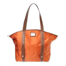 免稅店購(gòu)物攻略 精選時(shí)尚與童裝，享匯率優(yōu)惠